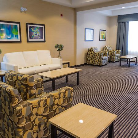 Holiday Inn Express Thunder Bay By Ihg Eksteriør billede